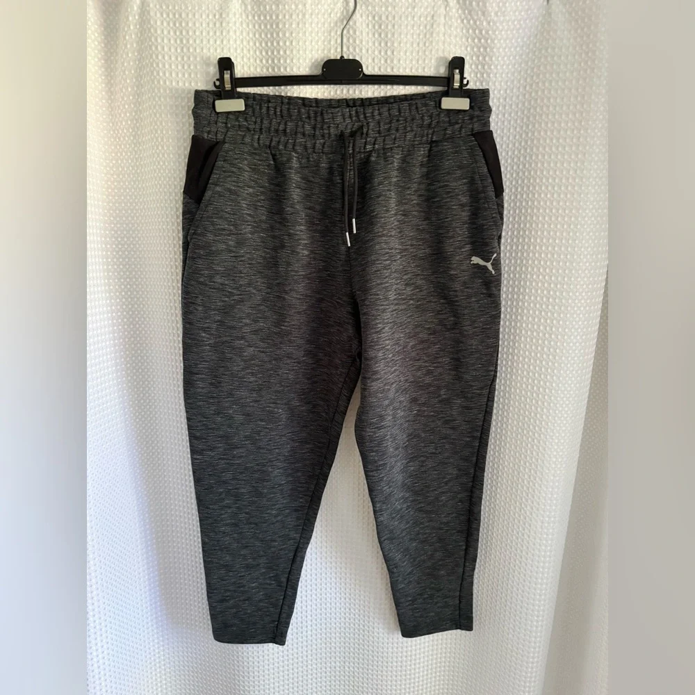 Puma Women's EVOSTRIPE joggers Pants Knitted‎ Black-Heather size large - Picture 3 of 16
